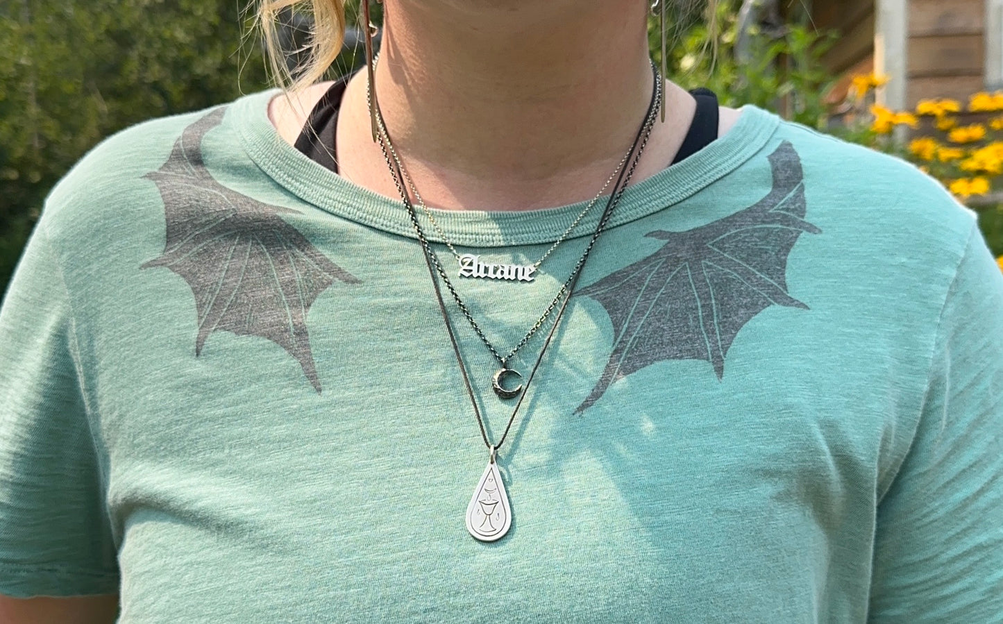 [OOAK] Turquoise Dragon Wing Tee - L
